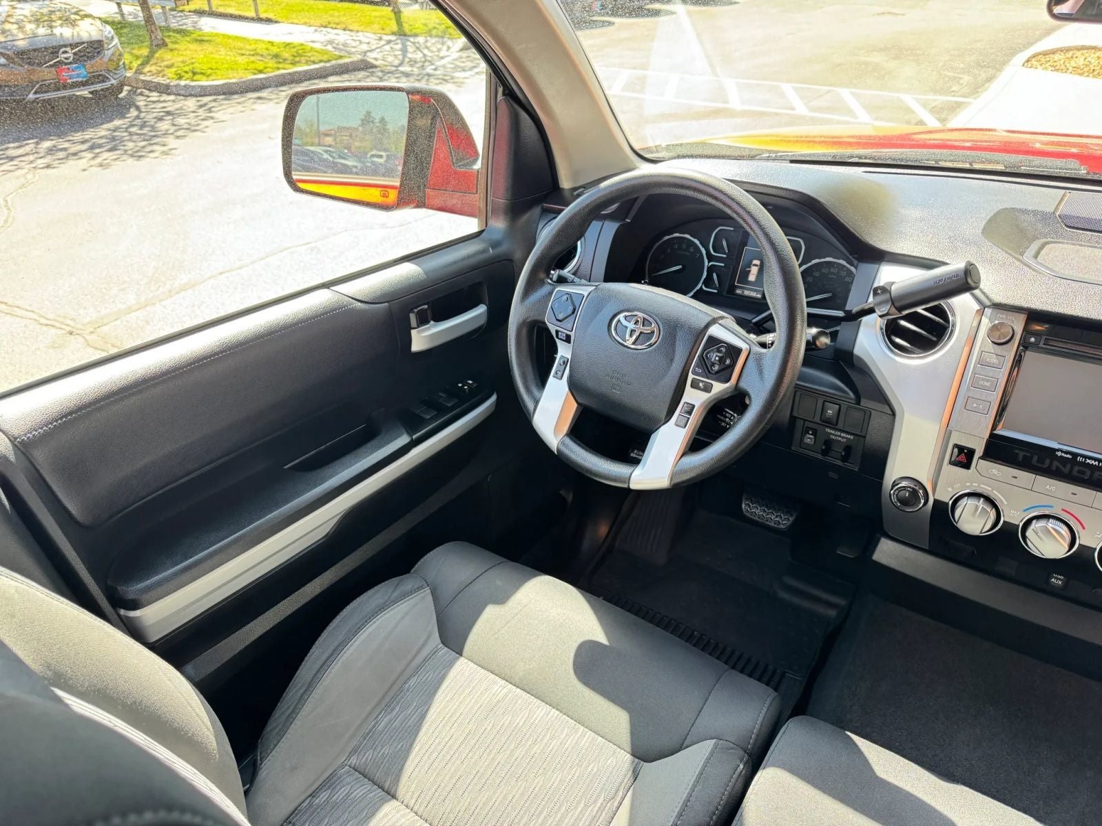 2018 Toyota Tundra SR5