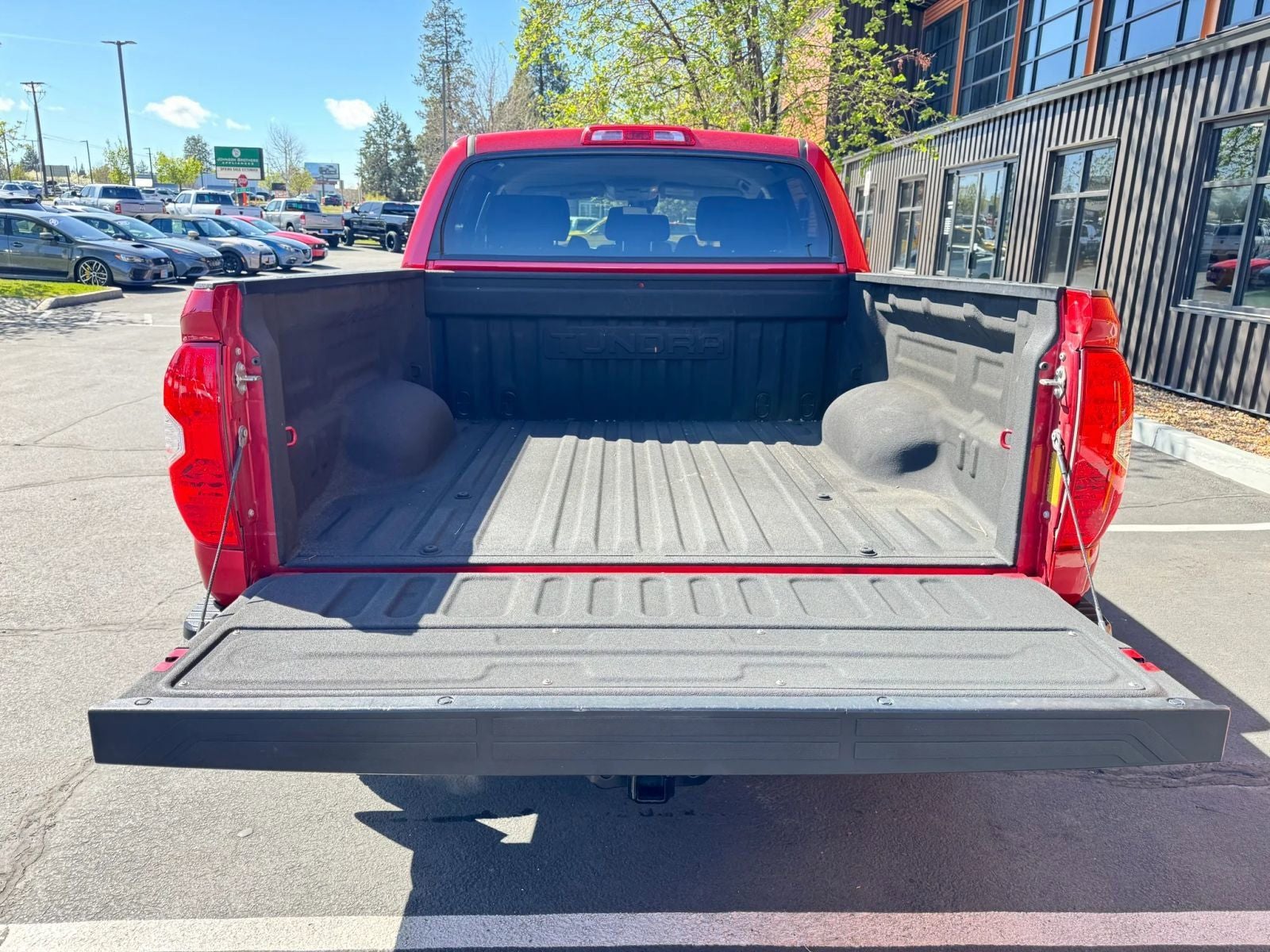 2018 Toyota Tundra SR5