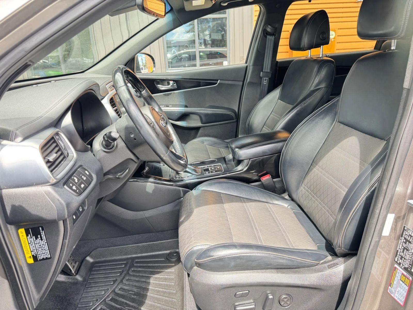 2017 Kia Sorento SX Limited