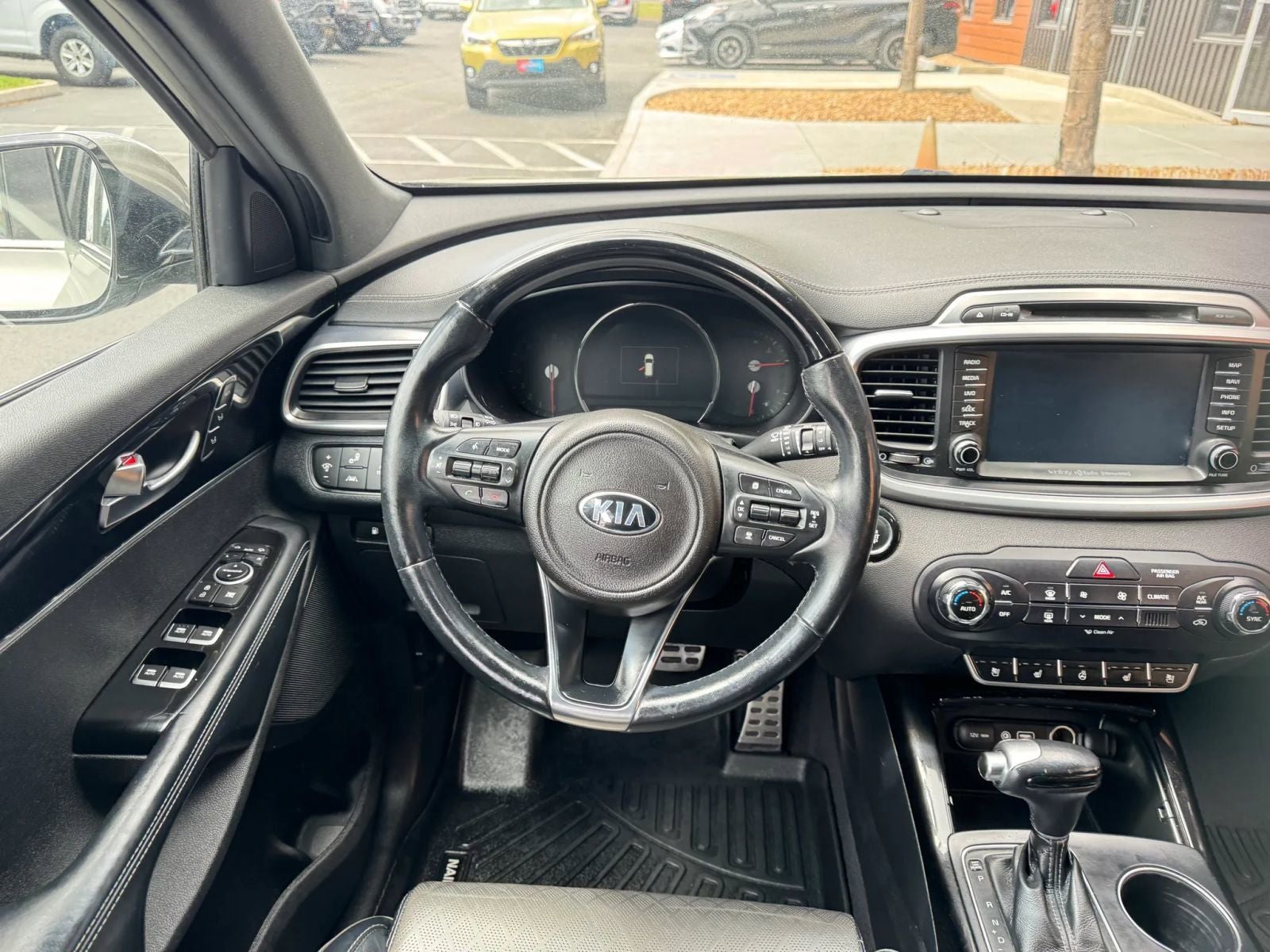 2017 Kia Sorento SX Limited