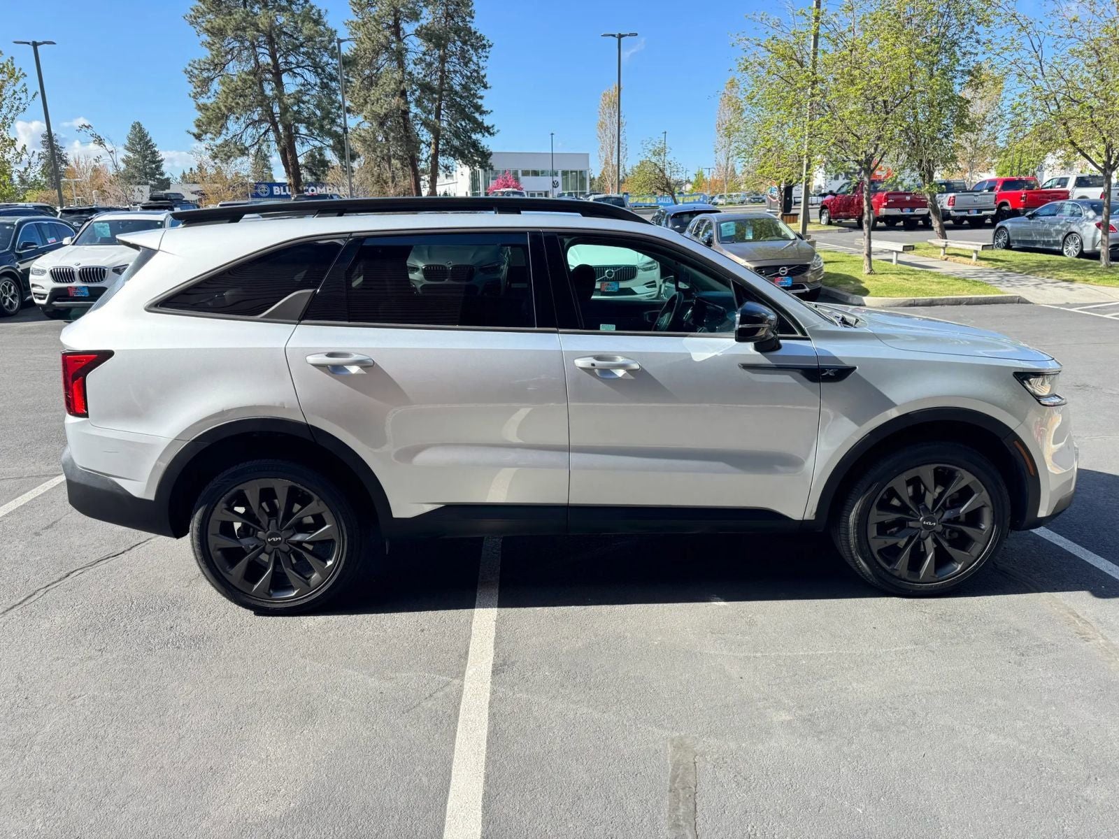 2022 Kia Sorento X-Line EX