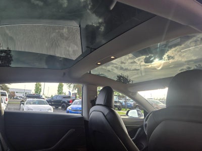 2018 Tesla Model 3 Performance