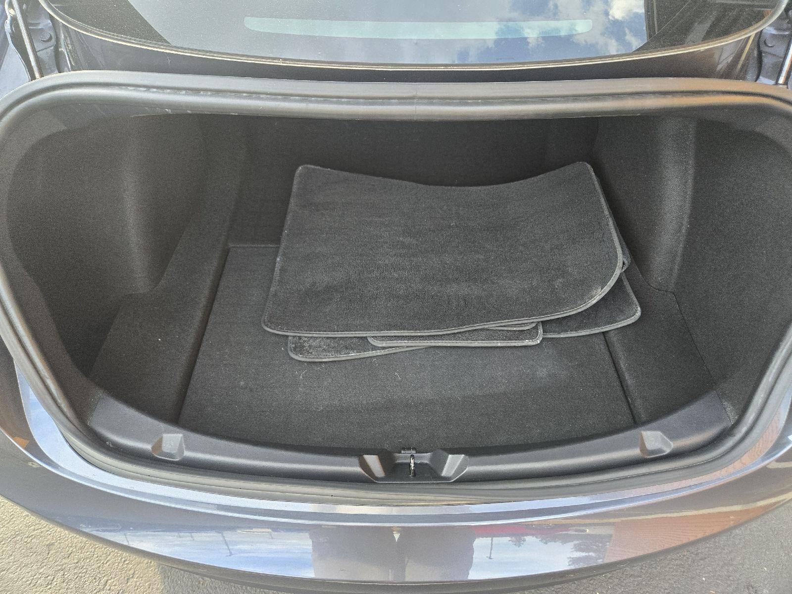 2018 Tesla Model 3 Performance