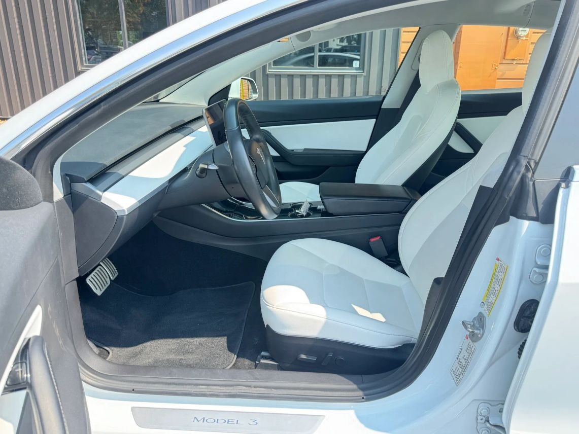 2018 Tesla Model 3 Long Range Sedan 4D
