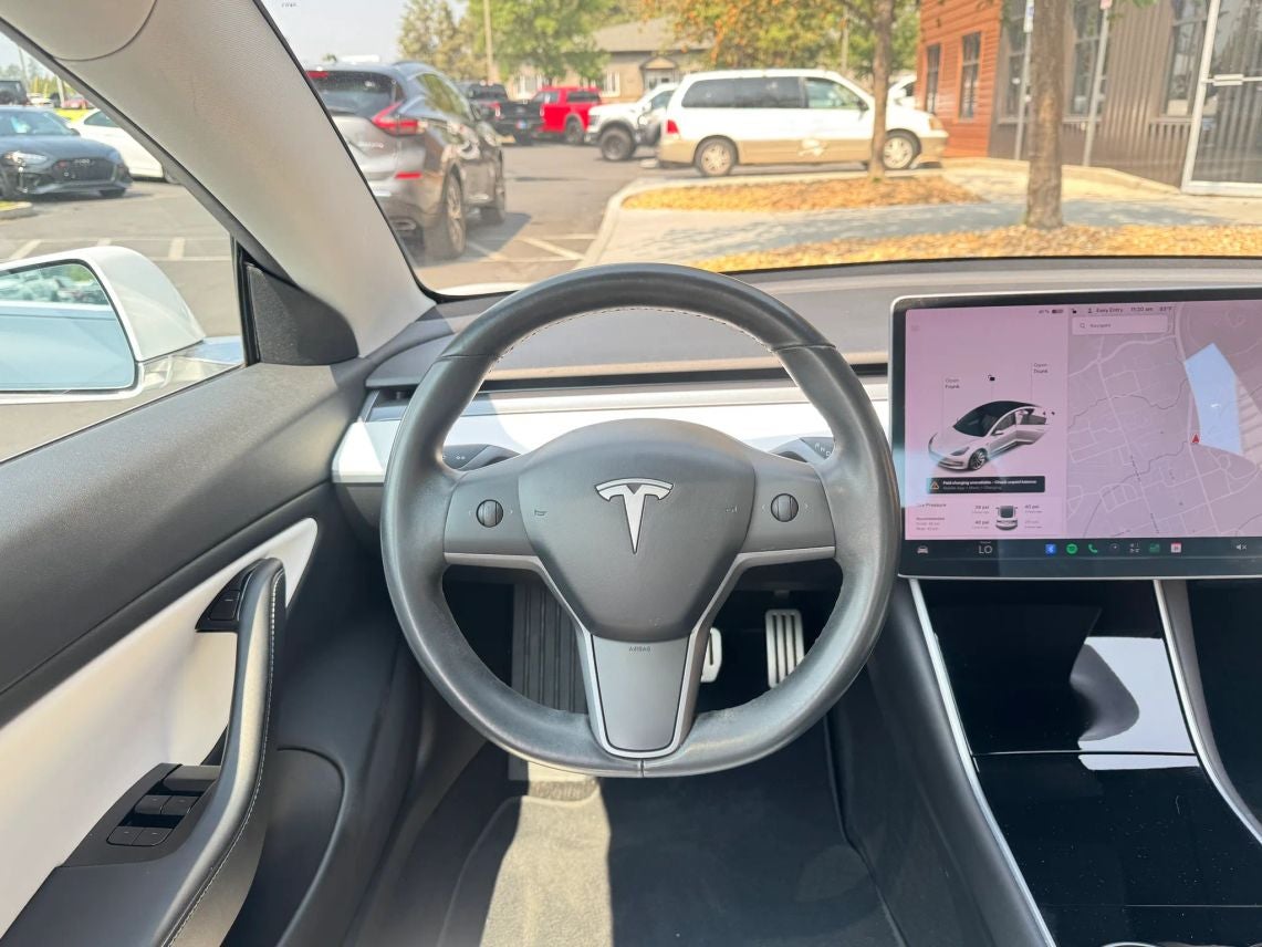 2018 Tesla Model 3 Long Range Sedan 4D