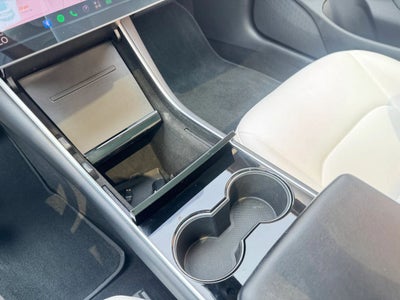 2018 Tesla Model 3 Long Range Sedan 4D