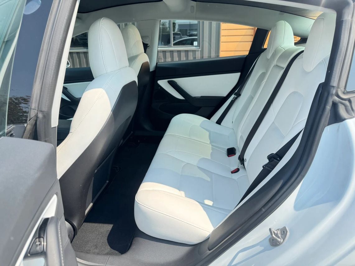 2018 Tesla Model 3 Long Range Sedan 4D