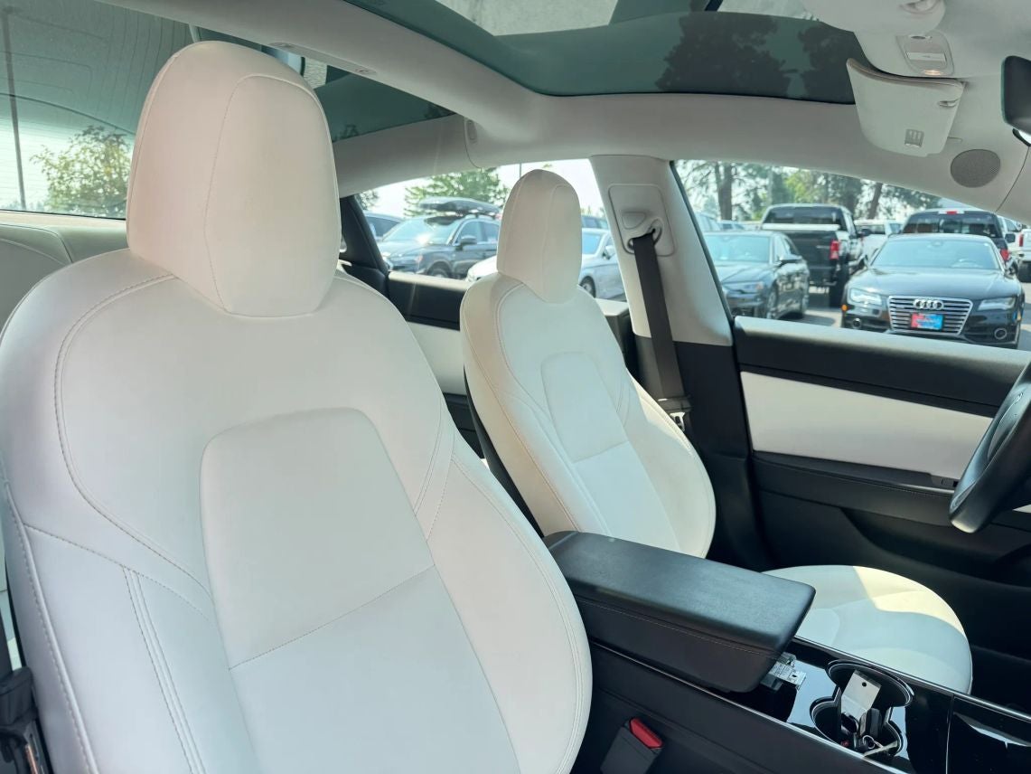 2018 Tesla Model 3 Long Range Sedan 4D