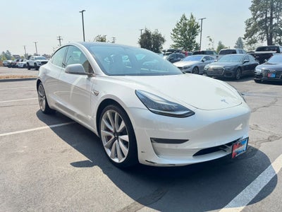 2018 Tesla Model 3 Long Range Sedan 4D