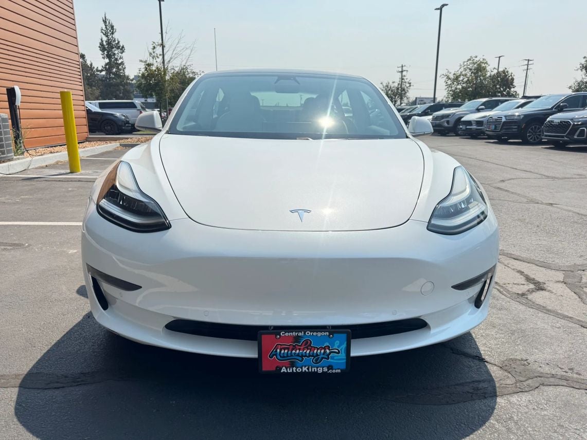 2018 Tesla Model 3 Long Range Sedan 4D
