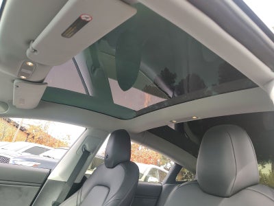 2018 Tesla Model 3 Long Range Sedan 4D