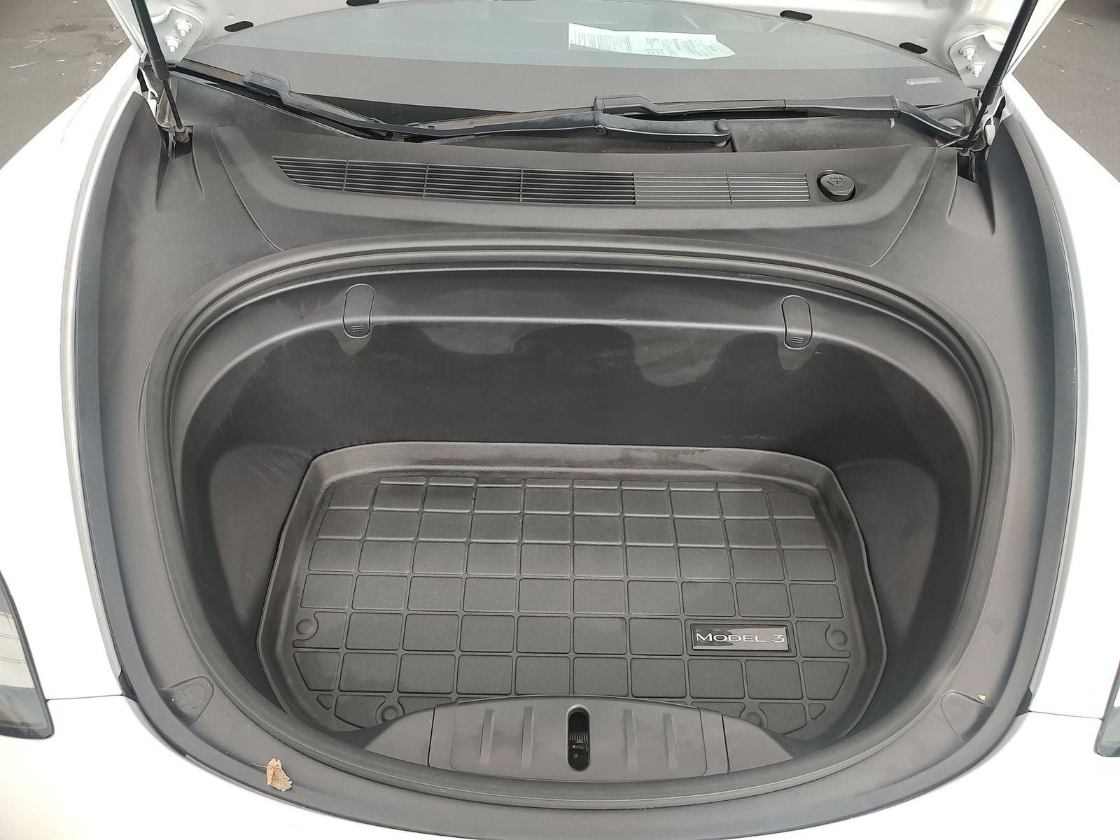 2018 Tesla Model 3 Long Range Sedan 4D