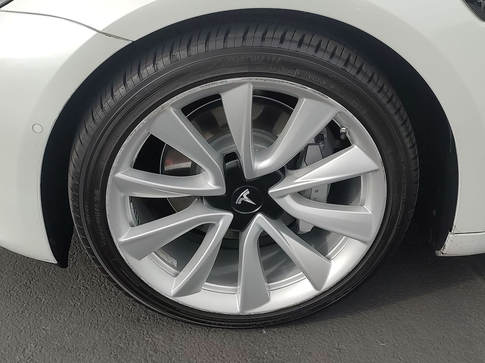 2018 Tesla Model 3 Long Range Sedan 4D