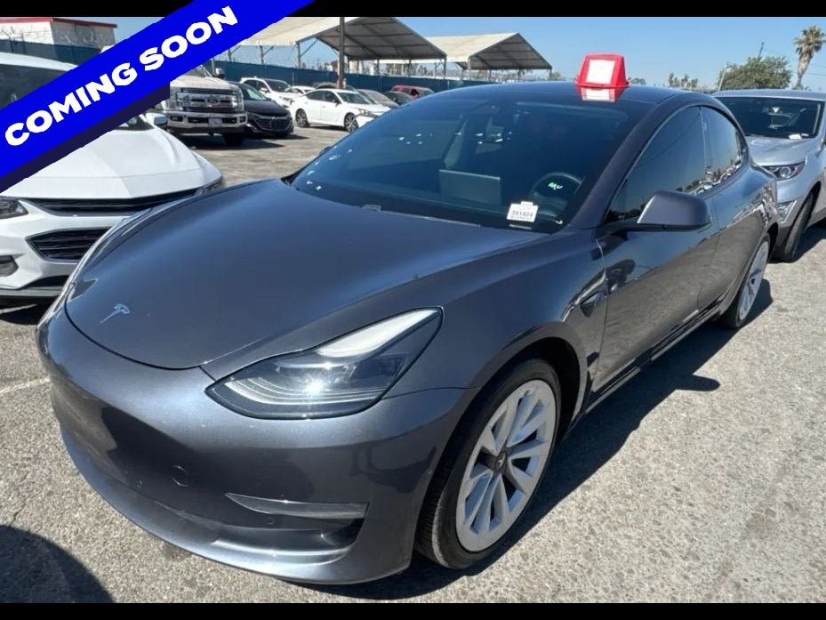 2021 Tesla Model 3 Long Range Sedan 4D