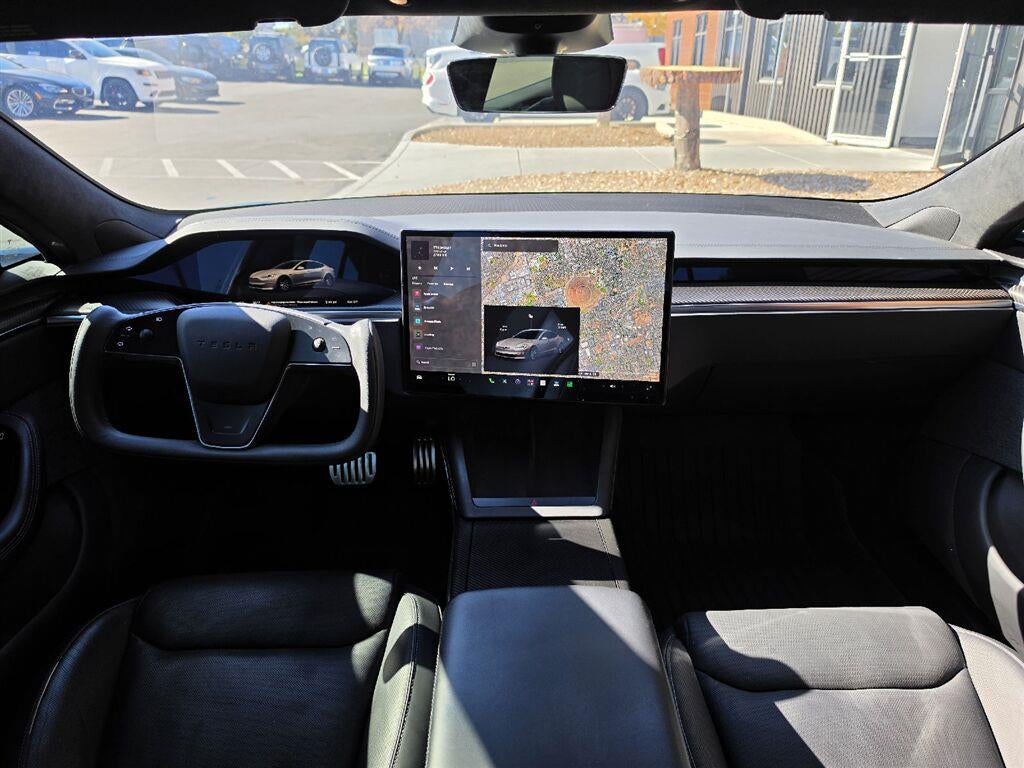 2022 Tesla Model S Plaid