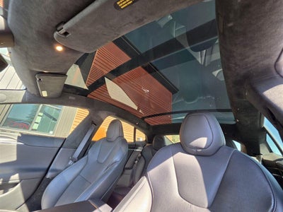 2022 Tesla Model S Plaid