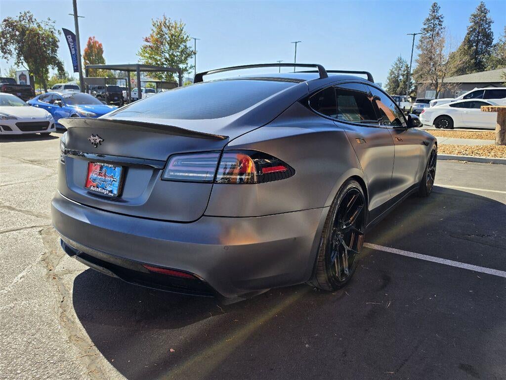 2022 Tesla Model S Plaid