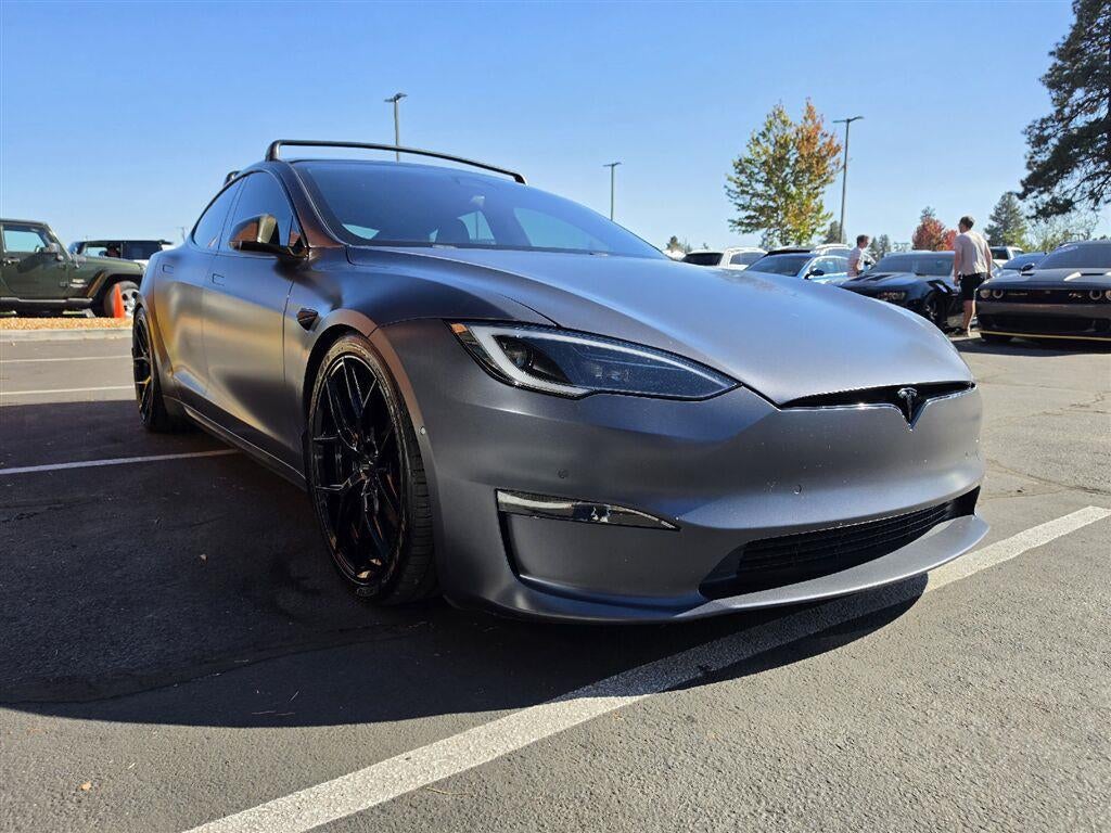 2022 Tesla Model S Plaid