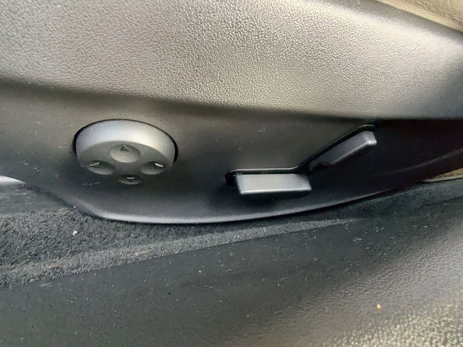 2015 Tesla Model S 70D