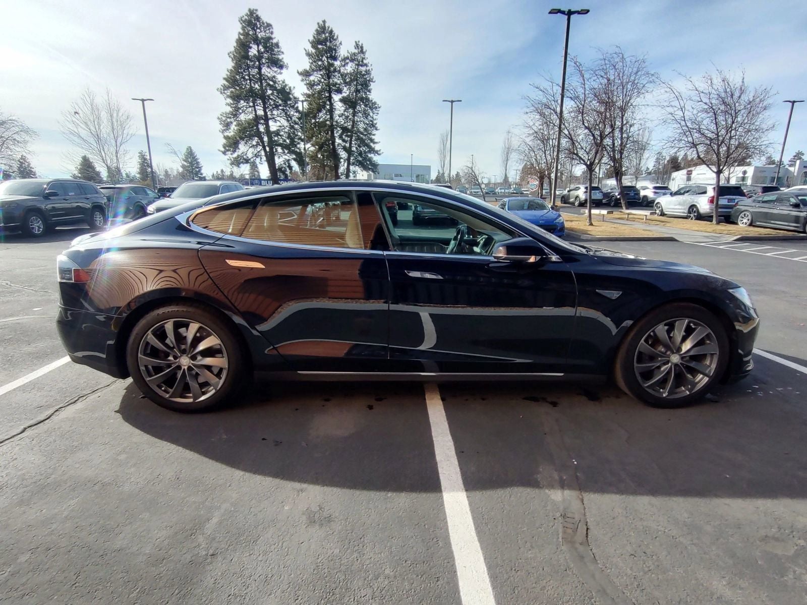 2015 Tesla Model S 70D