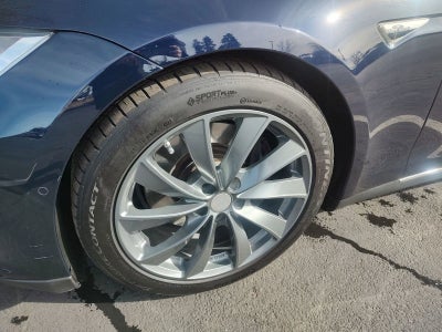 2015 Tesla Model S 70D