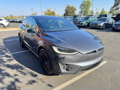 2018 Tesla Model X 75D Sport Utility 4D