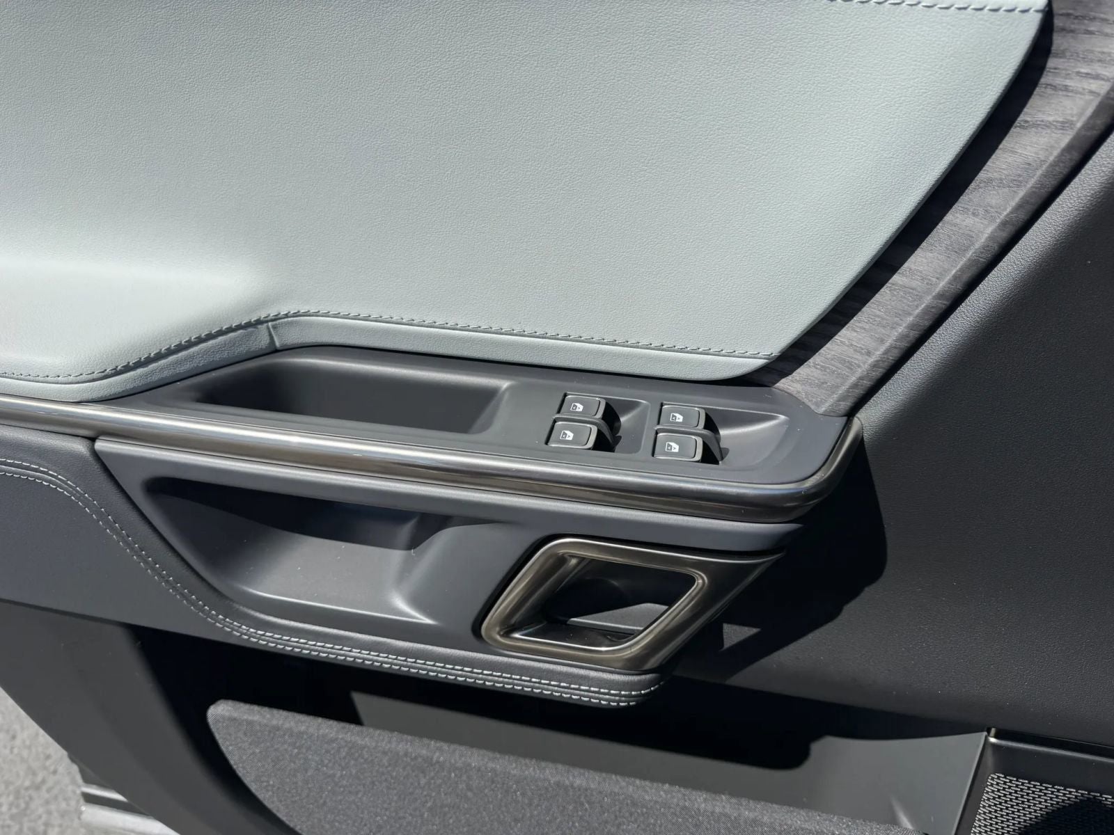 2023 Rivian R1T Adventure