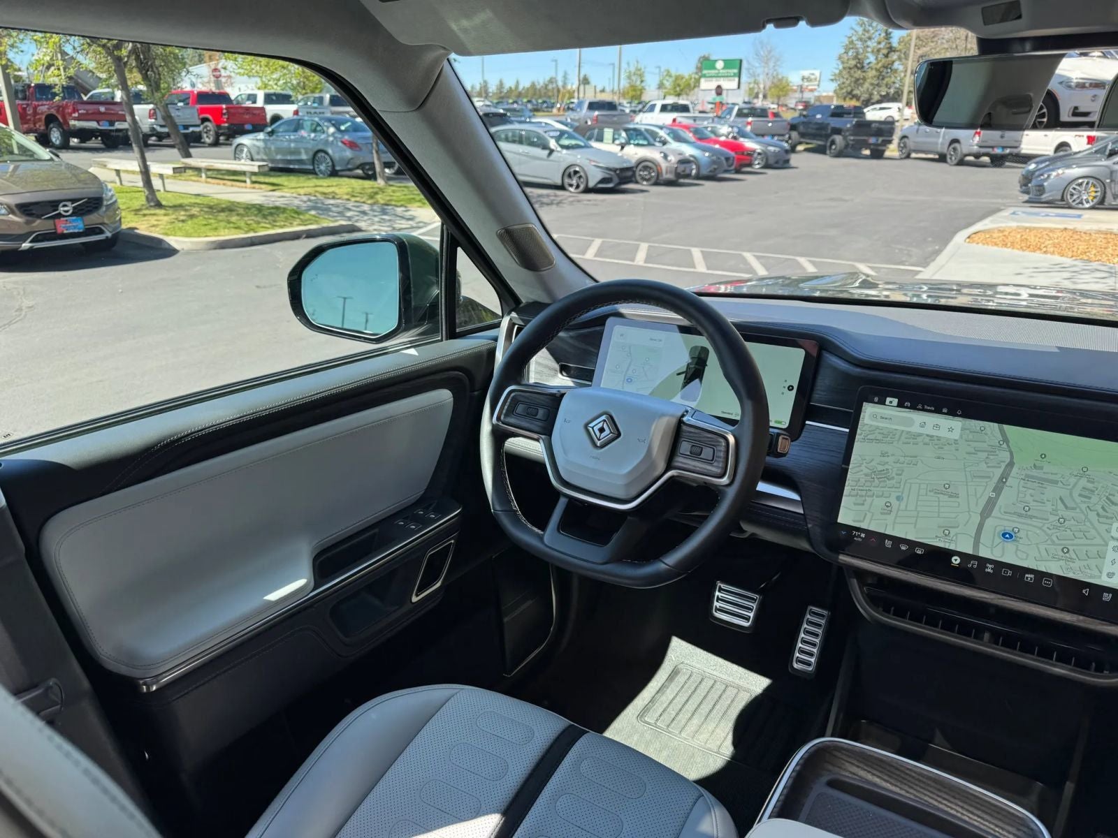 2023 Rivian R1T Adventure