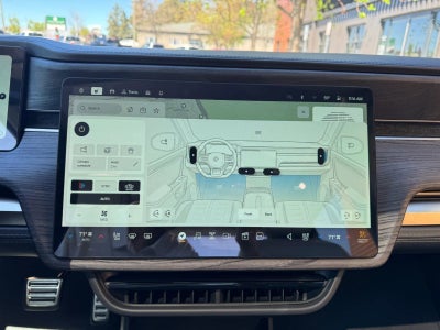 2023 Rivian R1T Adventure