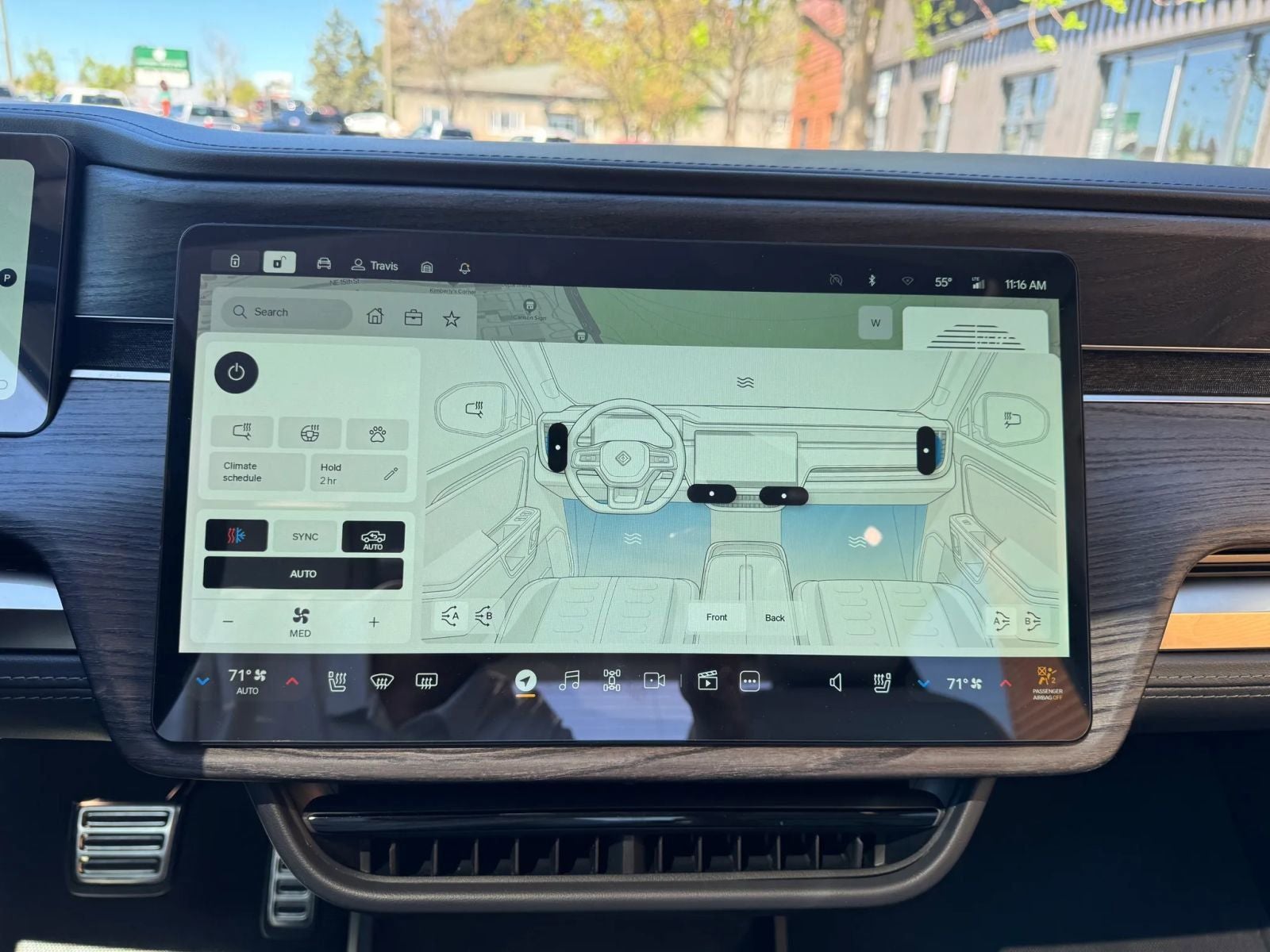 2023 Rivian R1T Adventure