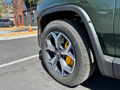 2023 Rivian R1T Adventure