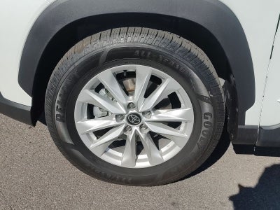 2022 Toyota Corolla Cross LE