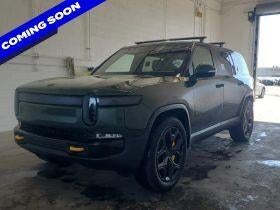 2023 Rivian R1S