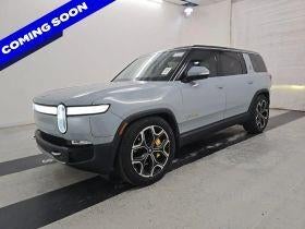 2024 Rivian R1S Adventure