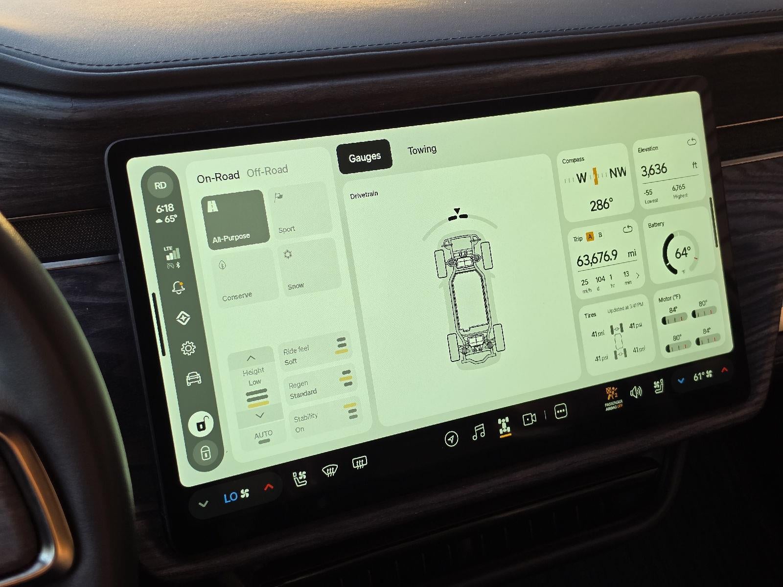 2022 Rivian R1S Launch Edition