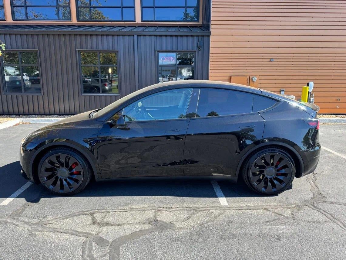 2022 Tesla Model Y Performance Sport Utility 4D