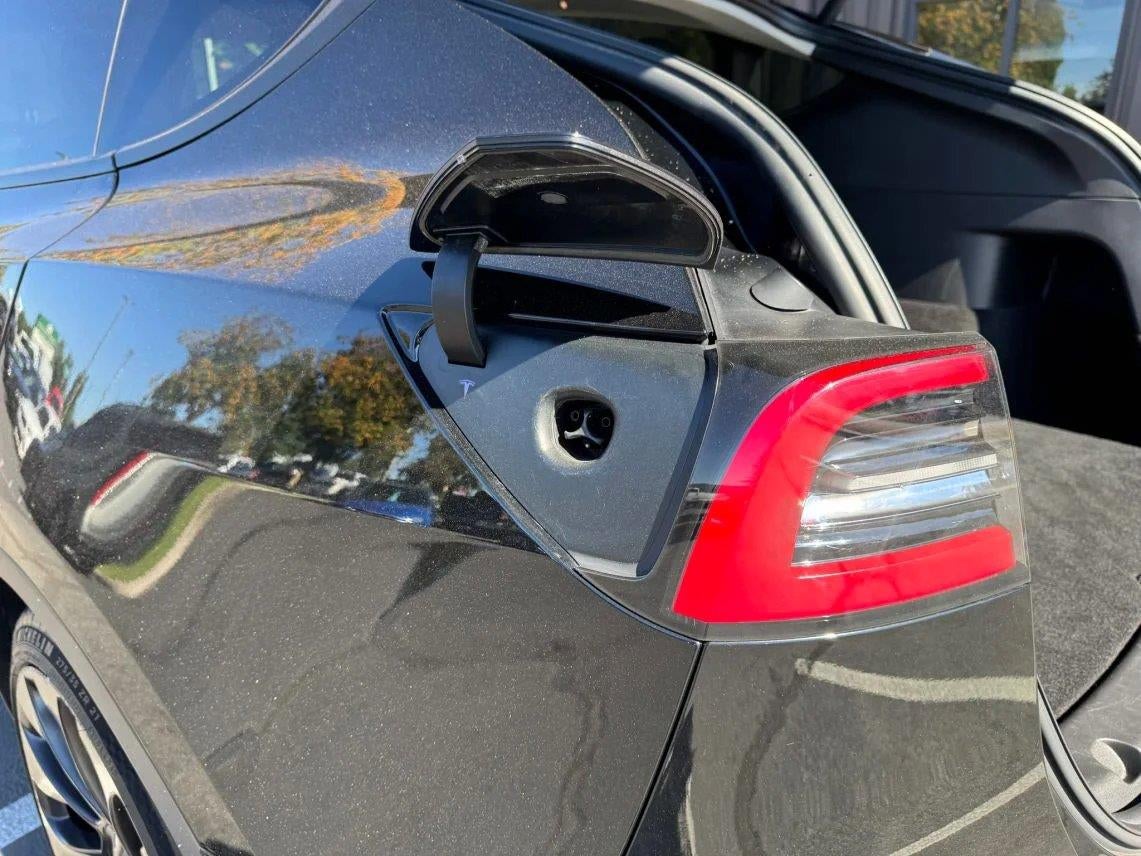 2022 Tesla Model Y Performance Sport Utility 4D