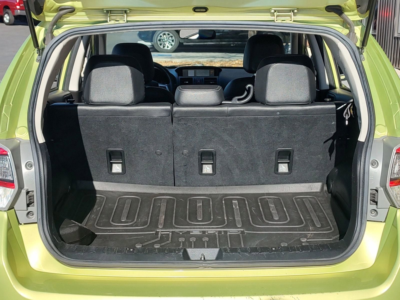 2014 Subaru XV Crosstrek 2.0i Hybrid Touring