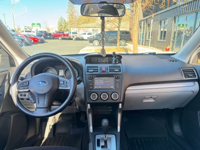 2016 Subaru Forester 2.5i