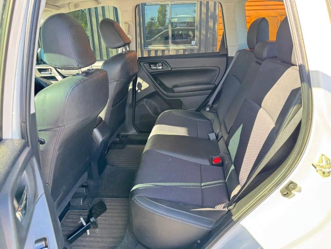 2018 Subaru Forester 2.5i Premium Sport Utility 4D