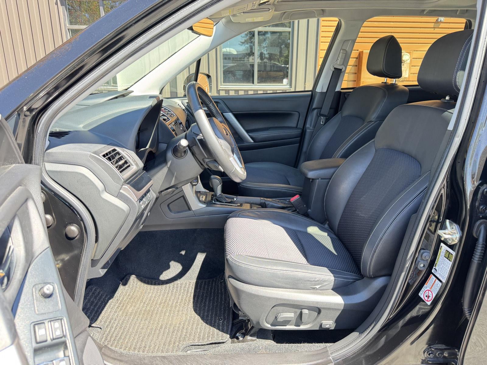 2018 Subaru Forester Premium Black Edition w/EyeSight