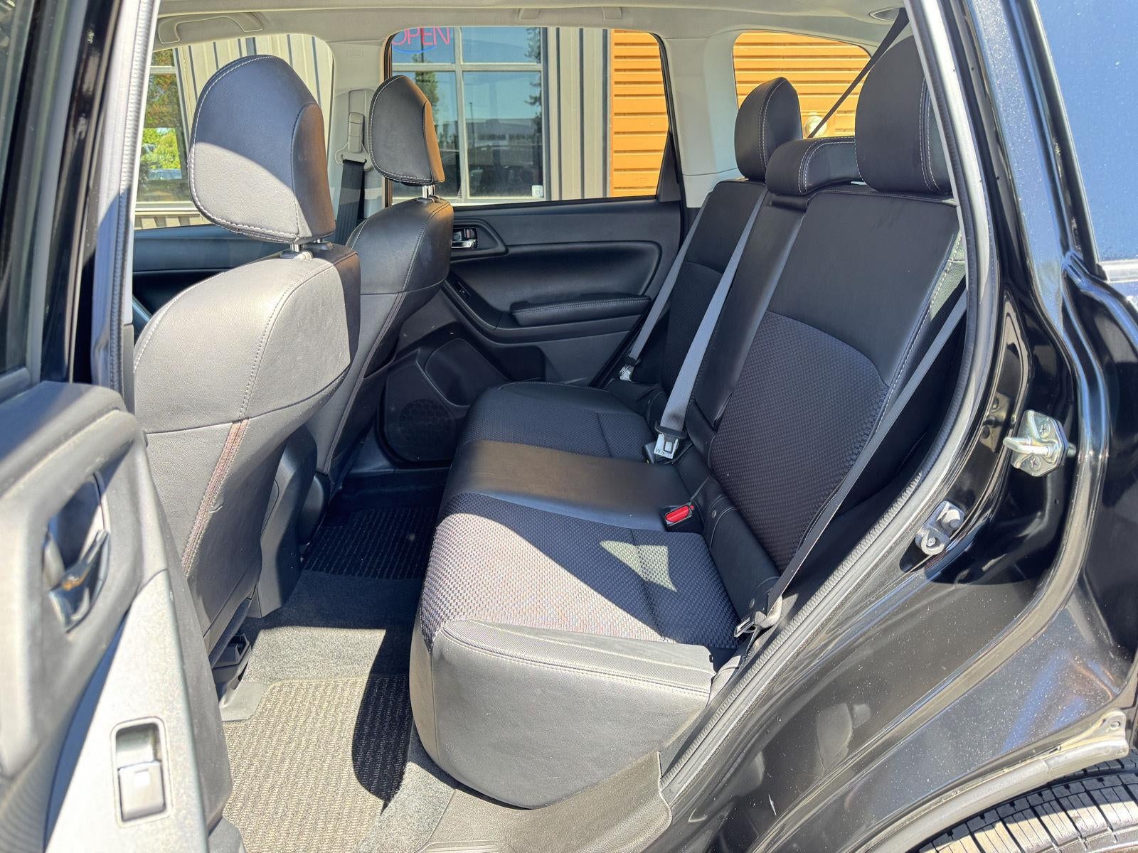 2018 Subaru Forester Premium Black Edition w/EyeSight
