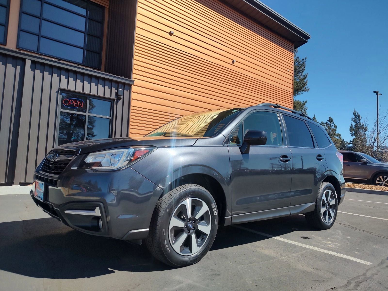 2017 Subaru Forester 2.5i Limited