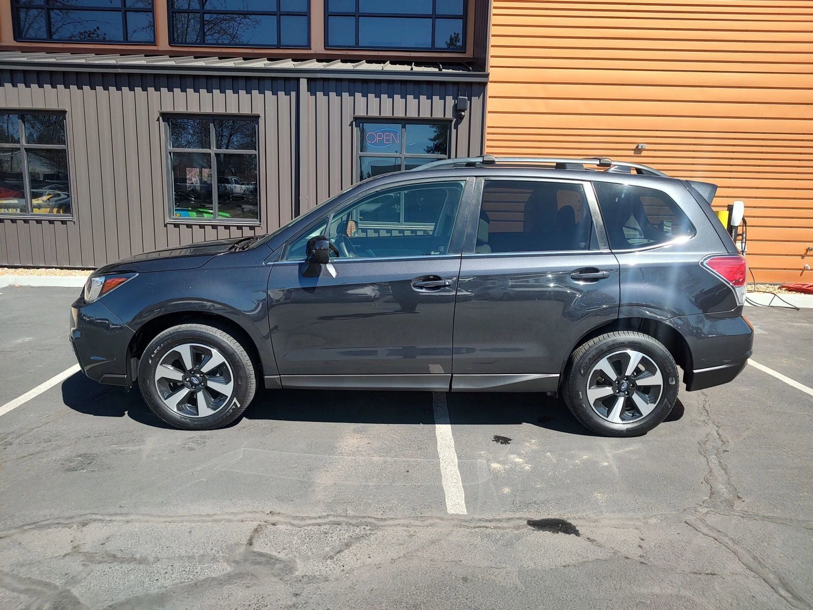 2017 Subaru Forester 2.5i Limited