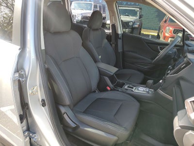 2020 Subaru Forester Base