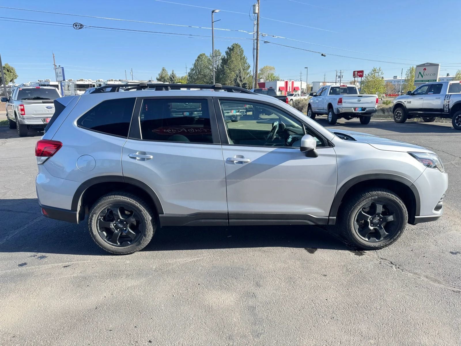 2022 Subaru Forester Premium