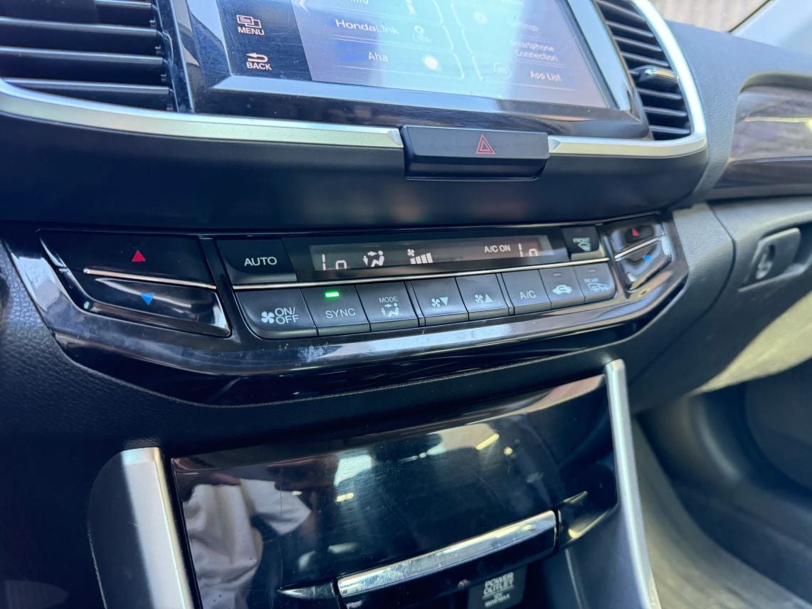 2017 Honda Accord Hybrid EX-L Sedan 4D