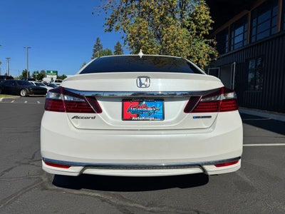 2017 Honda Accord Hybrid EX-L Sedan 4D