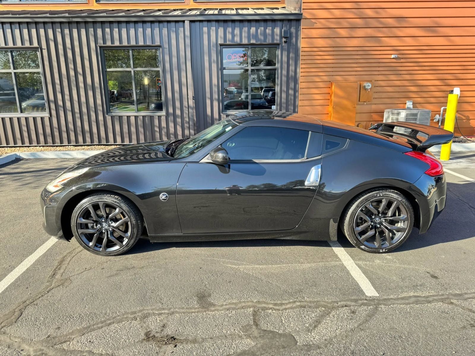 2017 Nissan 370Z Base