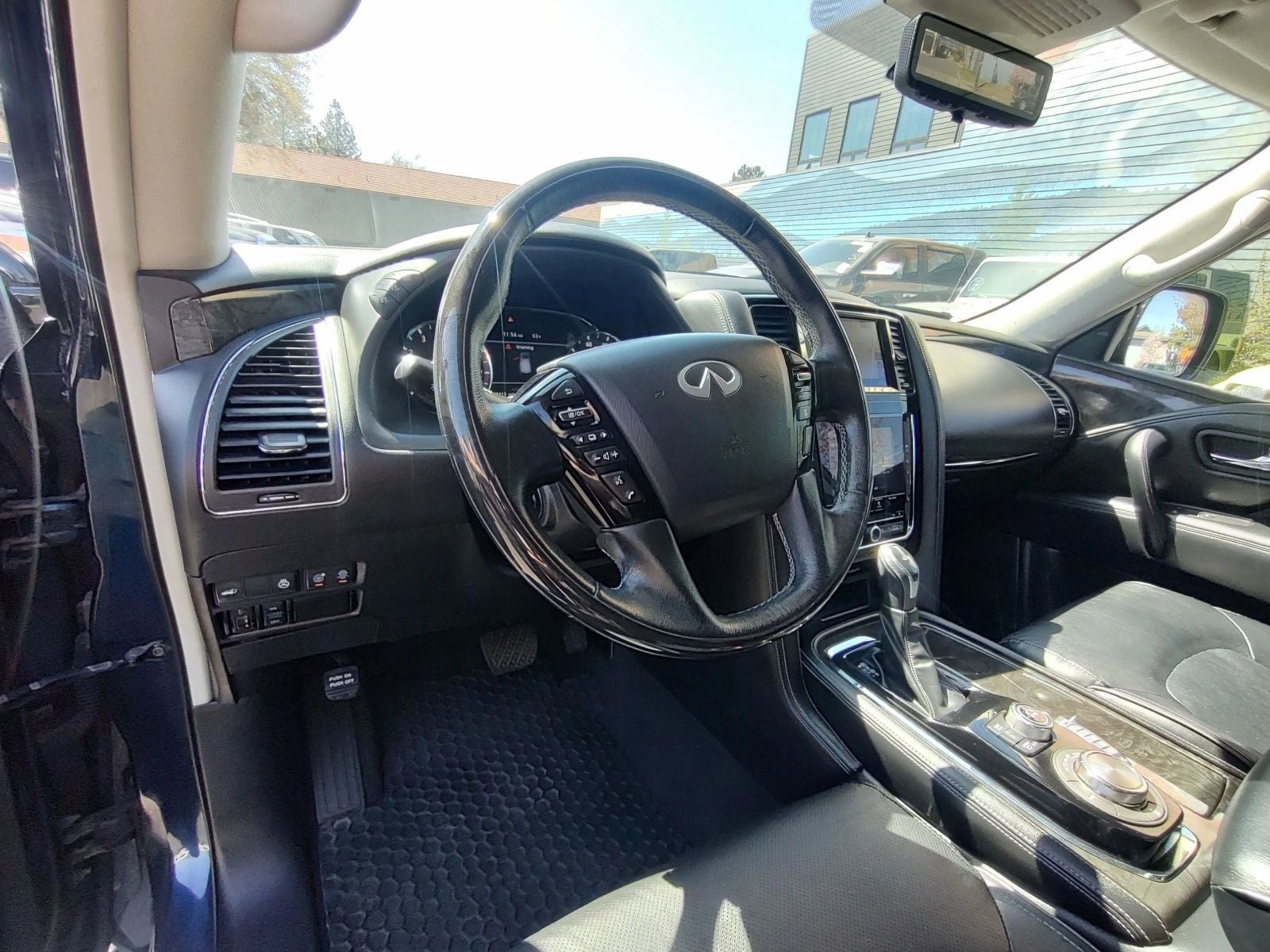 2020 INFINITI QX80 LUXE